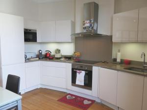 Appartements Appartement Les Lilas tres proche metro CityCosy : photos des chambres