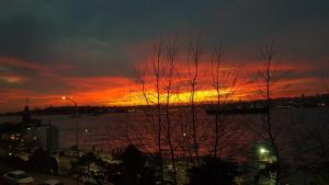 Istanbul Modern Flats with Amazing Sea View