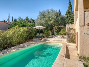 Villas Delightful Villa in Montouliers with Private Swimming Pool : photos des chambres