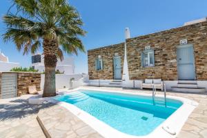 Onar Hotel and Suites Tinos Greece