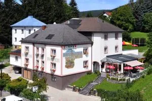 Pension Parzer Pressbaum bei Wien - Neulengbach