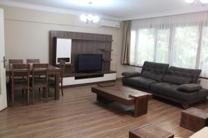 Bedir Comfortable Apartment 120m to Taksim Square
