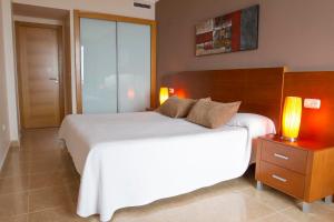 Two-Bedroom Apartment with Partial Sea View (2-4 Adults) room in Apartamentos del Mar