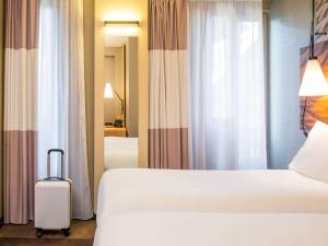 Hotels ibis Clichy Centre Mairie : photos des chambres