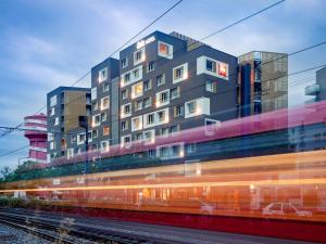 Hotels ibis Lyon Carre De Soie : photos des chambres