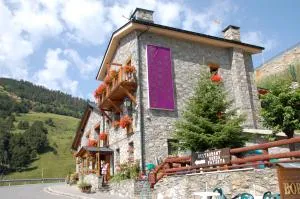 博达帕特希塔卡萨乡村餐厅旅馆 - 埃尔塔特