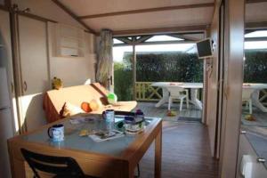 Campings Camping de l'Etang du Pays Blanc : photos des chambres