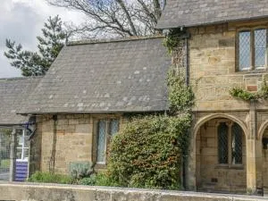 The Ticket Office - Sneaton