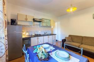 Apartments Valbandon 1008