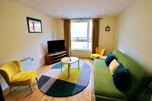 Cheshire Street, Brick Lane apartment