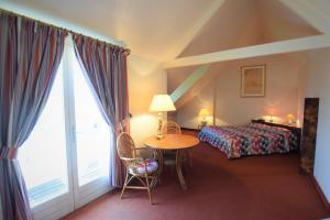 Hotels Crispol : Chambre Triple avec Balcon