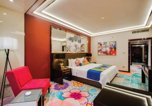 NagaWorld Hotel & Entertainment Complex