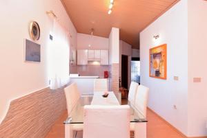 Apartments Peroj 959 