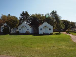 Shining Waters - Ingleside Cottages