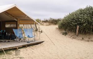 Campings Huttopia Cote Sauvage - Ile de Re : photos des chambres