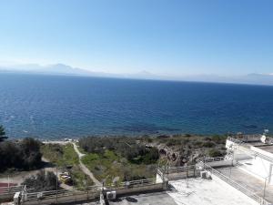 Atlas Apartment with Private Beach and SeaView Korinthia Greece