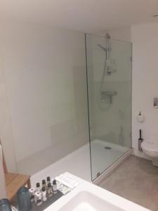 Studio Apartment with Kitchenette room in Alma Moura Residences