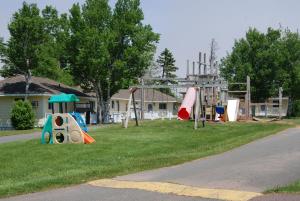 Shining Waters - Ingleside Cottages