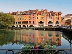 Hotels ibis Annecy Centre Vieille Ville : photos des chambres