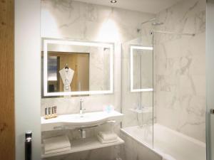 Hotels Novotel Saint Brieuc Centre, Hotel design : photos des chambres