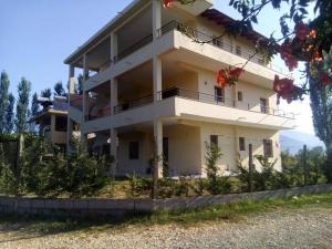 Apartment Ronaldo Apartments Ishull-Lezhë Albania