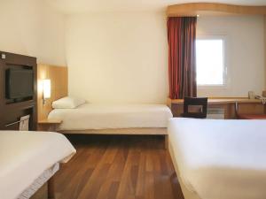 Hotels ibis Bourg Jasseron/Teyssonge : photos des chambres