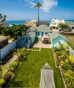 Pacific Bungalow in Oceanside with Backyard & Tiny House - Oceanside