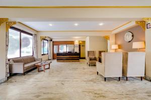 Mount Himalayan Hotel