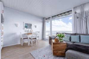 Apartment with Sea View room in Bellevue B21