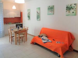 Apartment Green Marine- Palme- Ismare-1 by Interhome