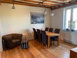 Апартамент Ferienwohnung CHIO u. Campusnah. Аахен Германия