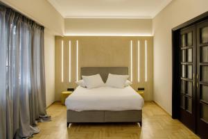 Soho Luxury Apartment