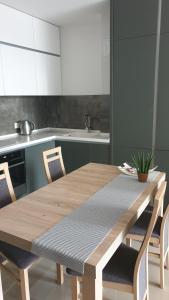 Nomuojami apartamentai 600m iki juros