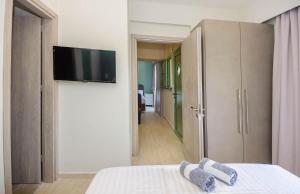 tzogias apartments pan