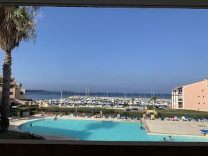 Appartements Boost Your Immo Six Fours Les Plages Les Rivages 130 : photos des chambres