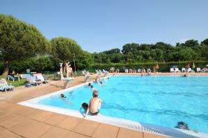 Campings Camping Capfun La Breteche : photos des chambres