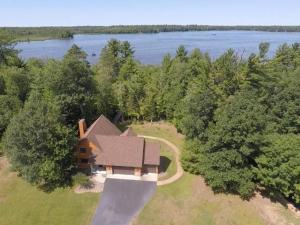 Three-Bedroom House room in Oak Lane Lake House - Hiller Vacation Homes home