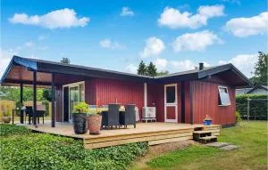 Pet Friendly Home In Hejls With Kitchen - Hejlsminde