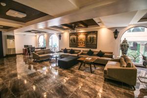 Royal Bellagio Hotel