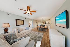 Two-Bedroom Apartment room in New Listing! Gulf-View Beach Condo with Pools condo