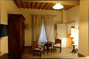 Deluxe Double Room with Extra Bed