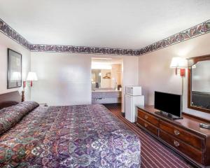 Econo Lodge McDonough South