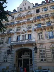 Studio indépendant centre ville Aix les bains - 艾克斯莱班