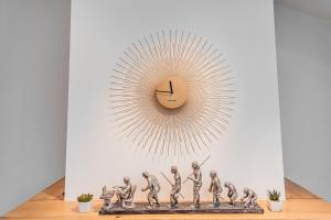 AirHome - Palm Tree Penthouse