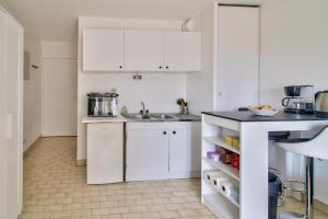 STUDIO DESIGN NEAR GENEVA