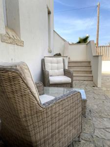 Golden Beach Guest House & Rooftop Bar