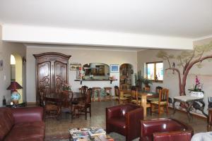 Lagoon Lodge