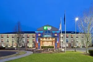 Holiday Inn Express Hotel & Suites Albany by IHG - كورفاليس