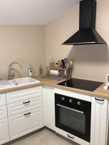 Provence Luberon Bonnieux Location Gite Chez Basile