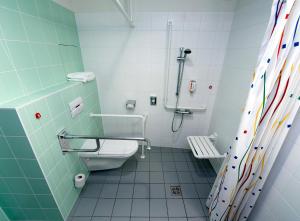 Single Room - Disability Access room in Hotel Kolping Wien Zentral